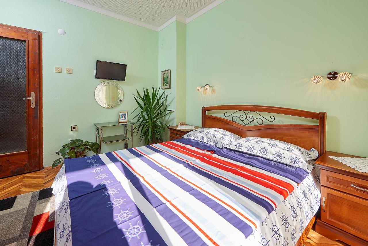 Apartment Dora Pomorie Exterior foto